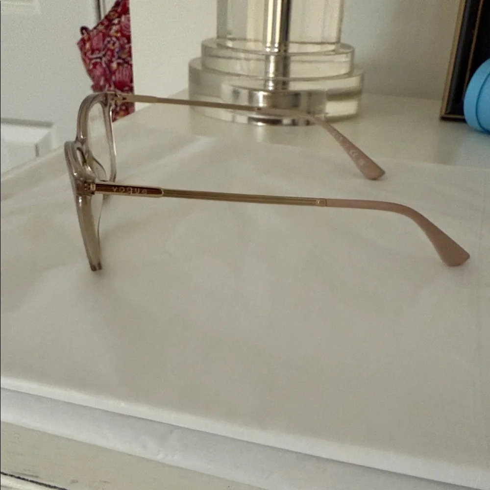 Vogue Women's Beige Glasses‎